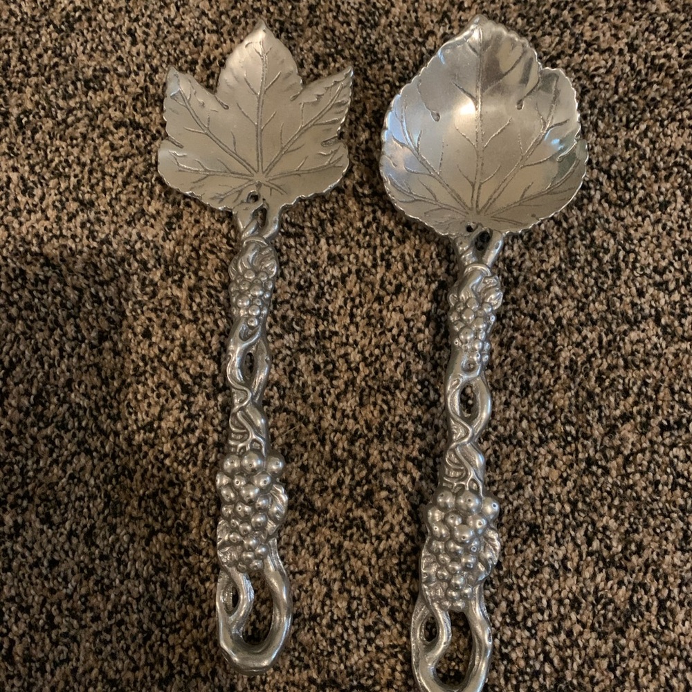 Arthur Court Severing Utensils